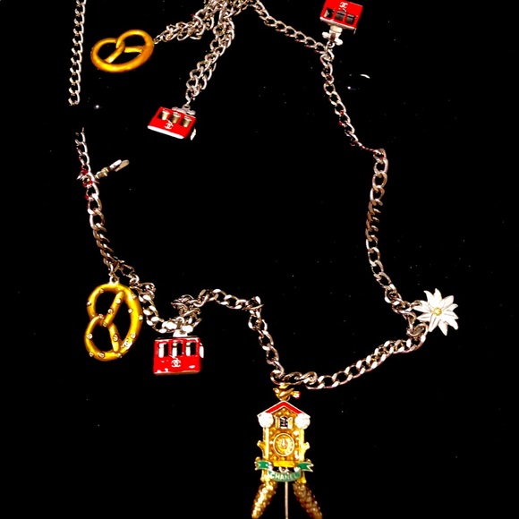 CHANEL Jewelry - Chanel necklace,Paris Salzburg limited collection.